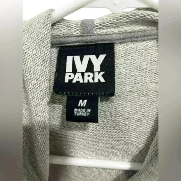 Ivy Park Beyoncé Hoodie Women's Medium Gray Pullover Sweatshirt Long Sleeve - Picture 8 of 10